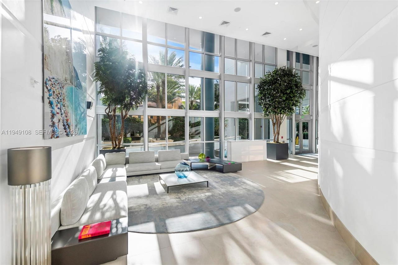 Real estate property located at 5959 Collins Ave #606, Miami-dade, The Residences At The Bat, Miami Beach, FL