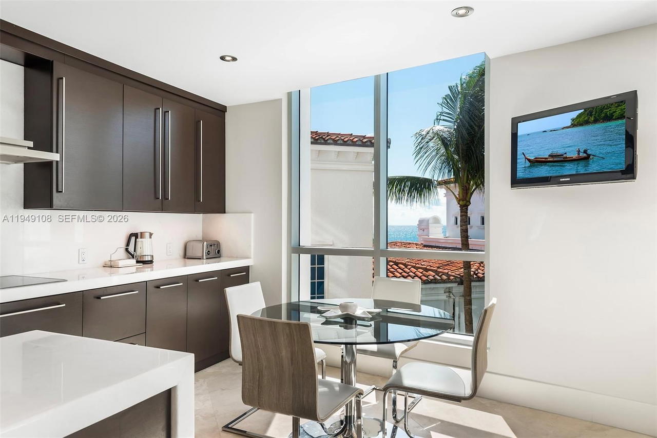 Real estate property located at 5959 Collins Ave #606, Miami-dade, The Residences At The Bat, Miami Beach, FL
