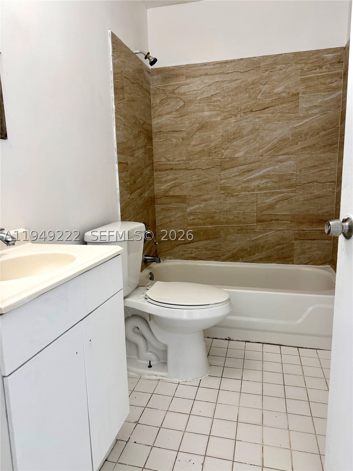 Real estate property located at 2216 15th Ave, Broward, Ft Lauderdale Estates 1st, Fort Lauderdale, FL