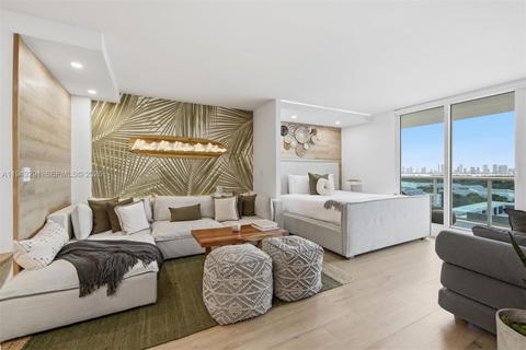Real estate property located at 2301 Collins Ave #1429, Miami-dade, Roney Palace Condo, Miami Beach, FL