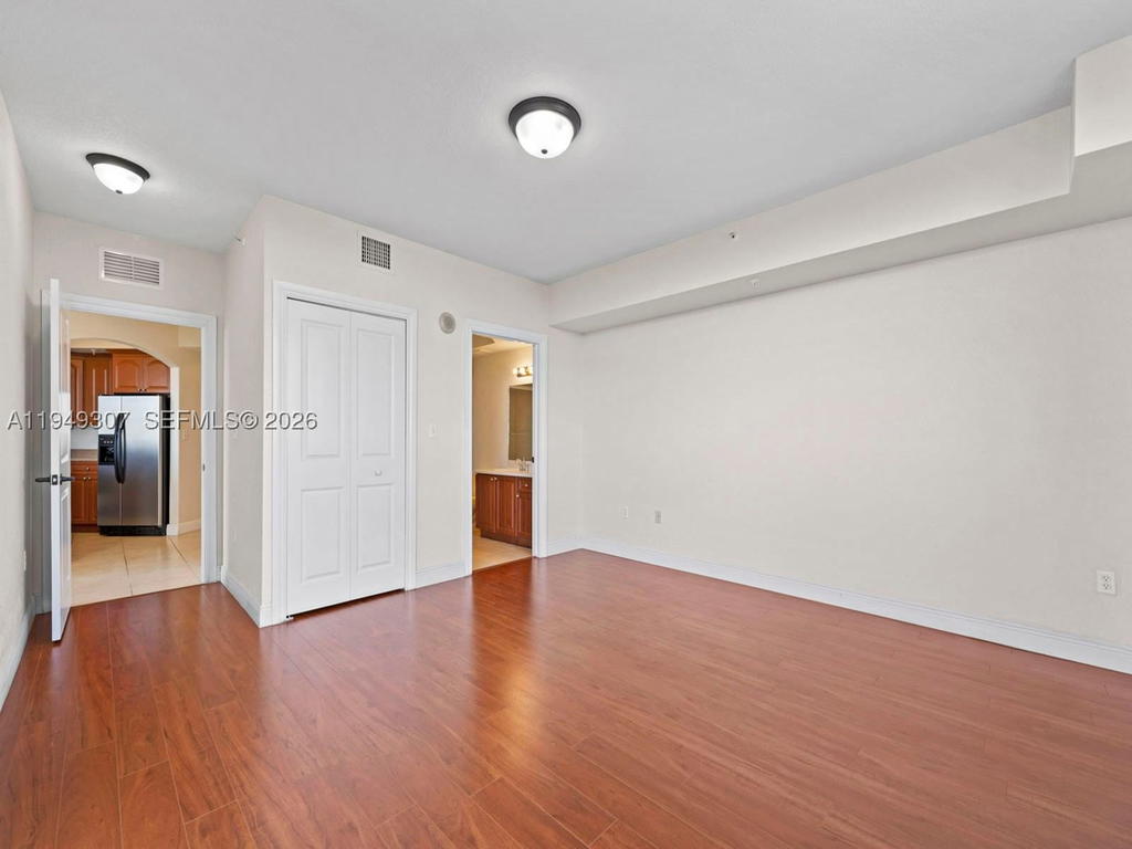Real estate property located at 2301 27th Ave #1403, Miami-dade, The Luxor Residences Cond, Miami, FL