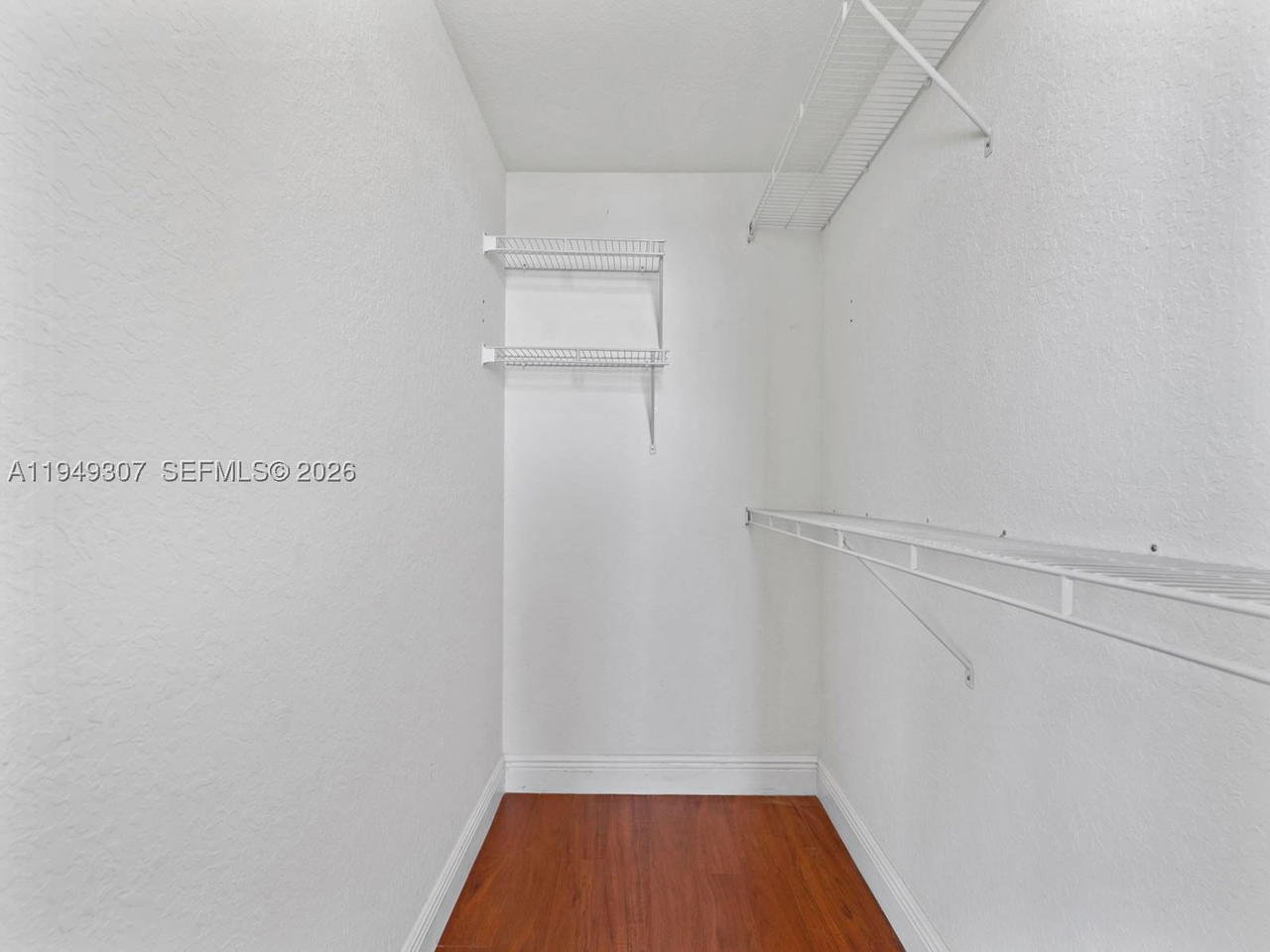 Real estate property located at 2301 27th Ave #1403, Miami-dade, The Luxor Residences Cond, Miami, FL