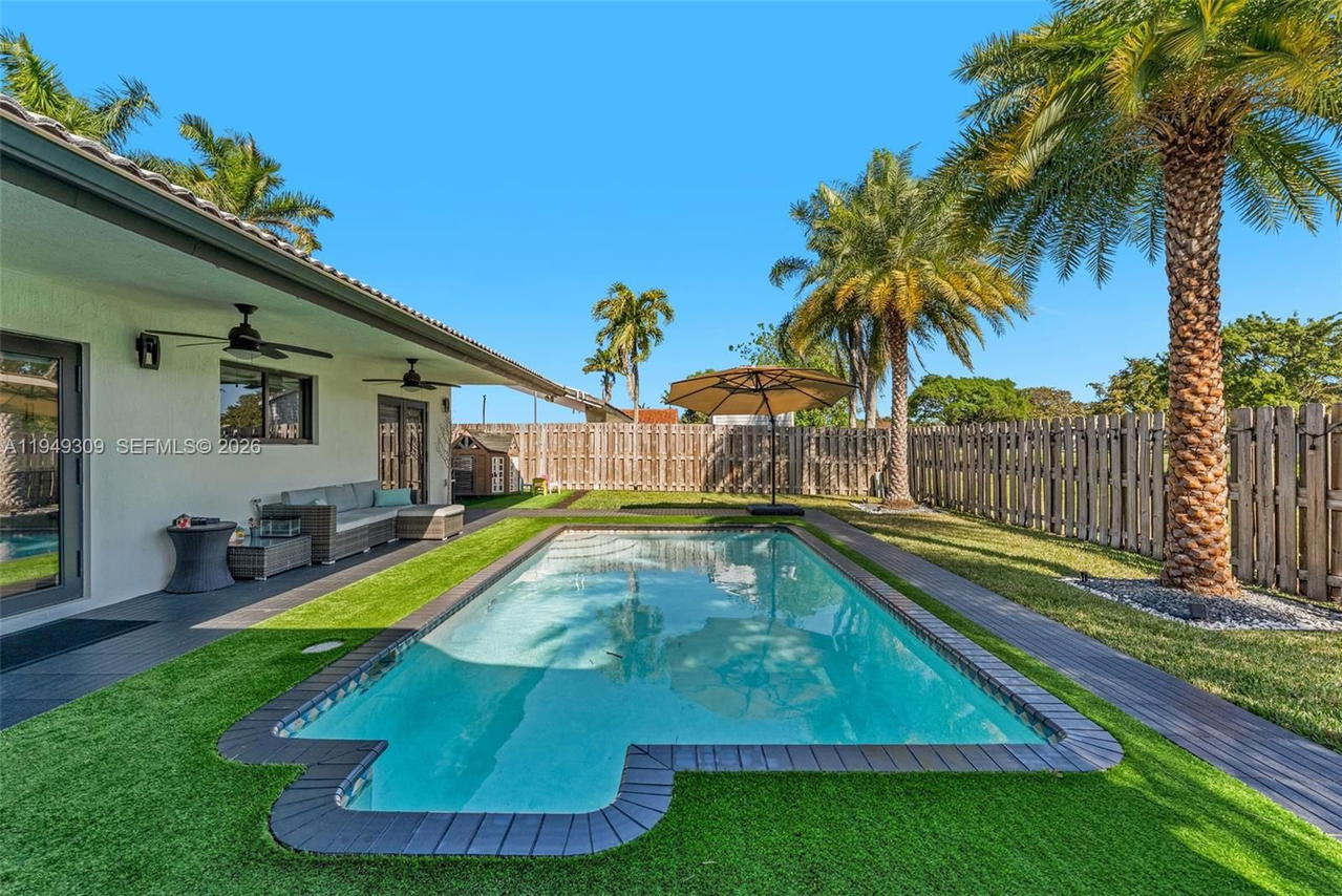 Real estate property located at 15101 144th Ct, Miami-dade, River Bend Sec 4, Miami, FL