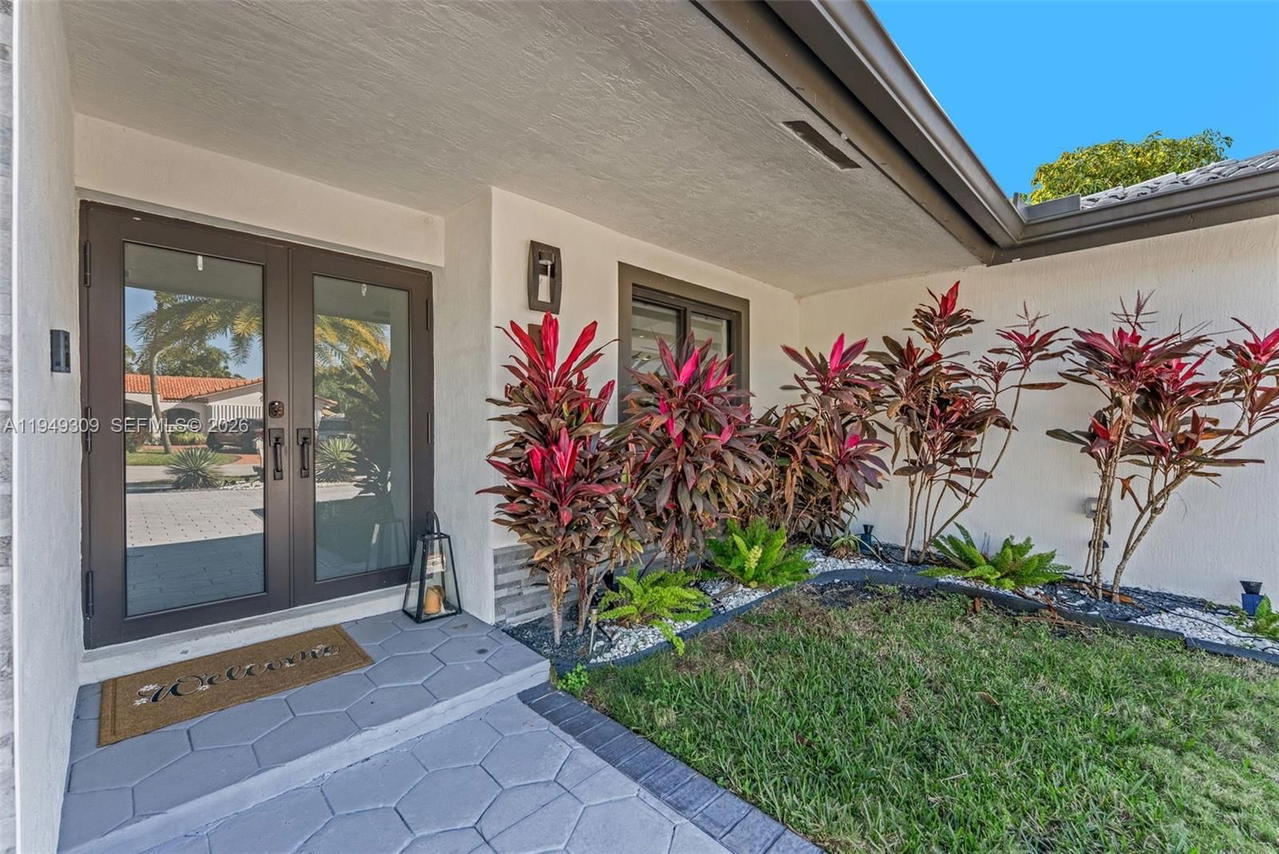 Real estate property located at 15101 144th Ct, Miami-dade, River Bend Sec 4, Miami, FL