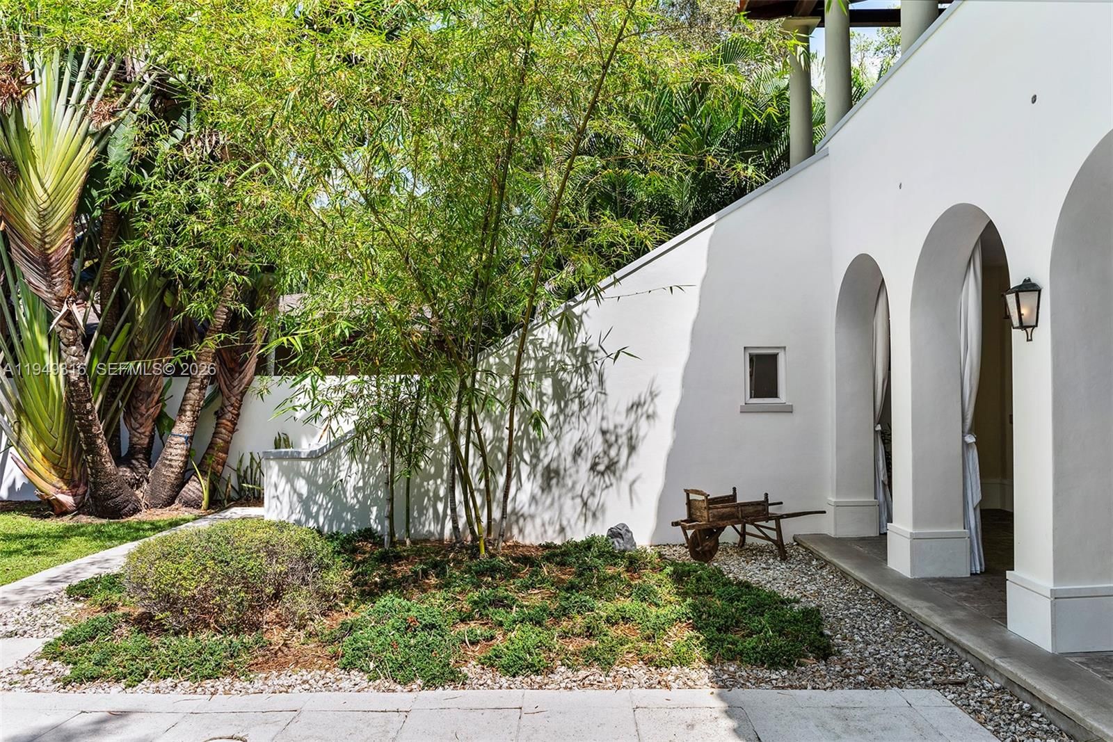 Real estate property located at 4191 Lybyer Ave, Miami-dade, Sunshine Vistas, Miami, FL