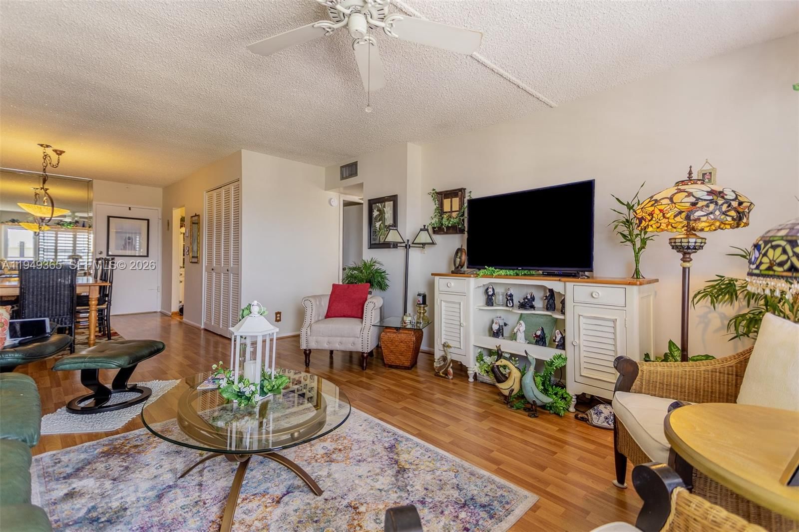 Real estate property located at 405 Ocean Blvd #1528, Broward, Parliament House Condo, Pompano Beach, FL