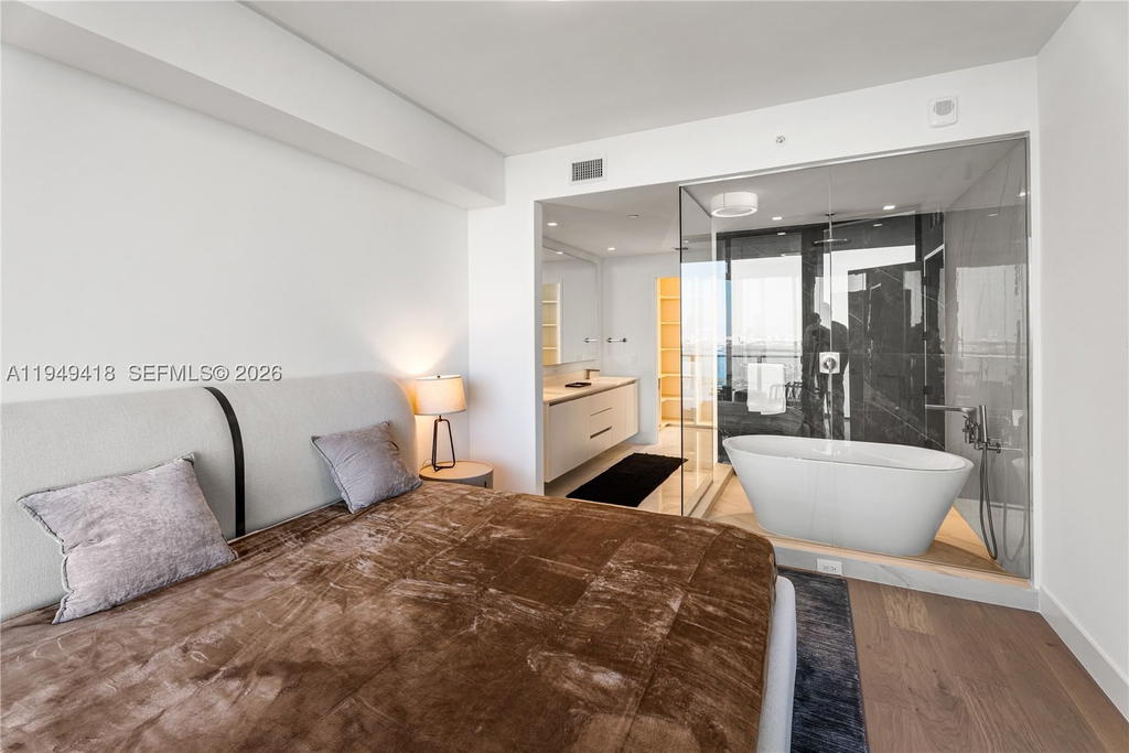 Real estate property located at 700 24th St #2602, Miami-dade, Aria Reserve, Miami, FL