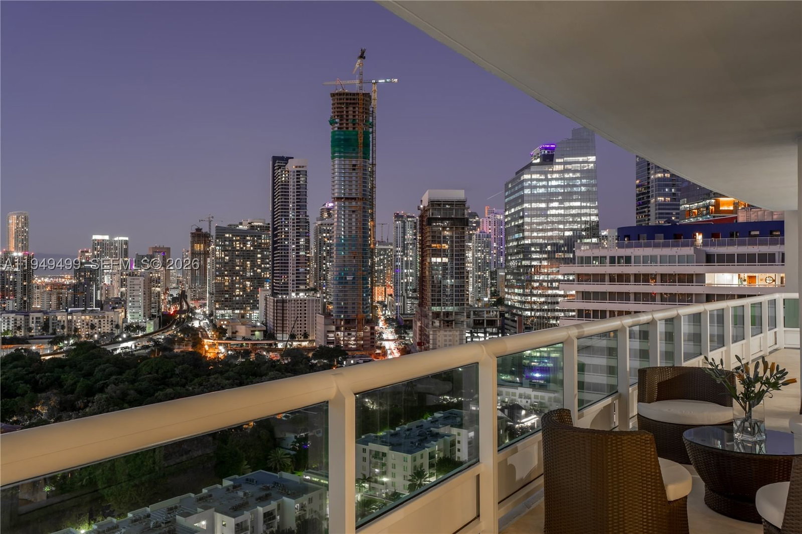 Real estate property located at 1643 Brickell Ave #2506, Miami-dade, Santa Maria Condo, Miami, FL