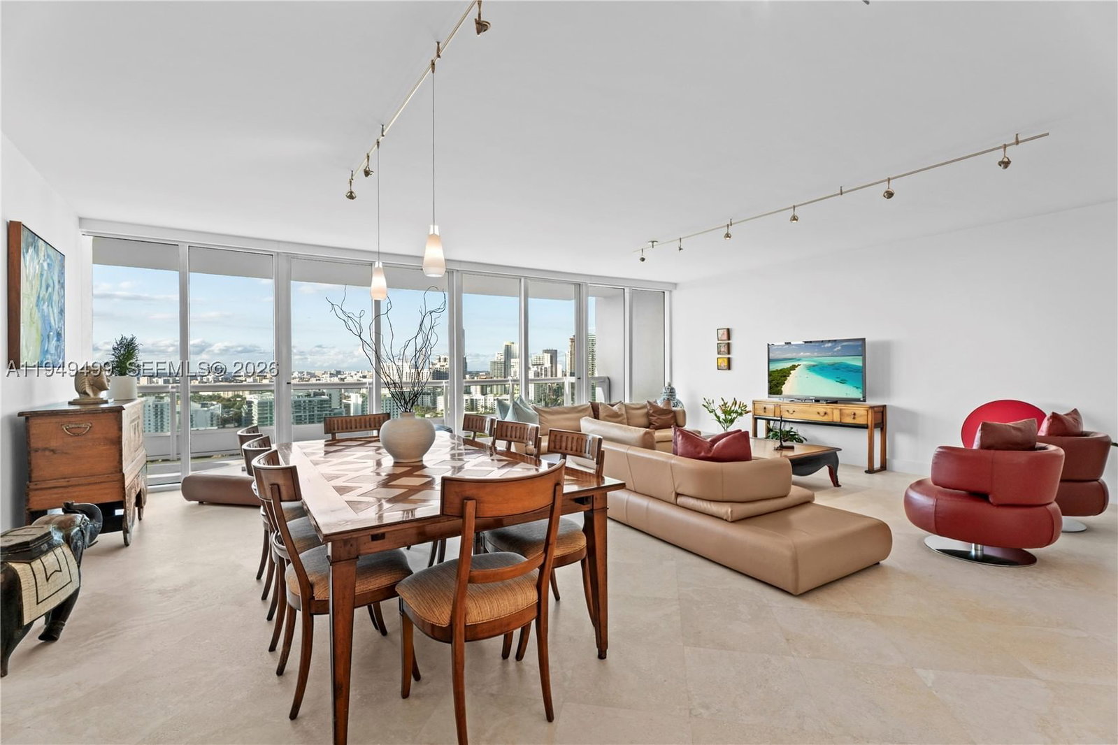 Real estate property located at 1643 Brickell Ave #2506, Miami-dade, Santa Maria Condo, Miami, FL