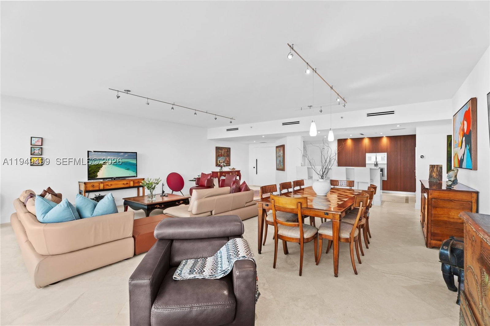 Real estate property located at 1643 Brickell Ave #2506, Miami-dade, Santa Maria Condo, Miami, FL