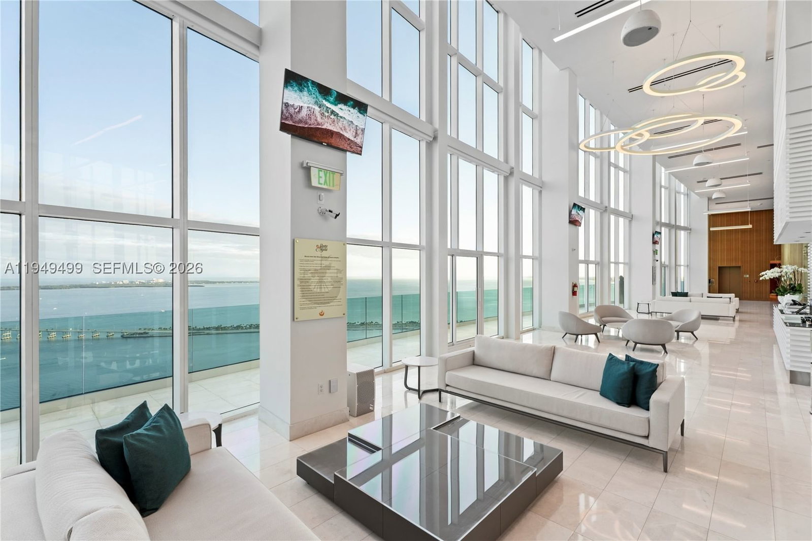 Real estate property located at 1643 Brickell Ave #2506, Miami-dade, Santa Maria Condo, Miami, FL