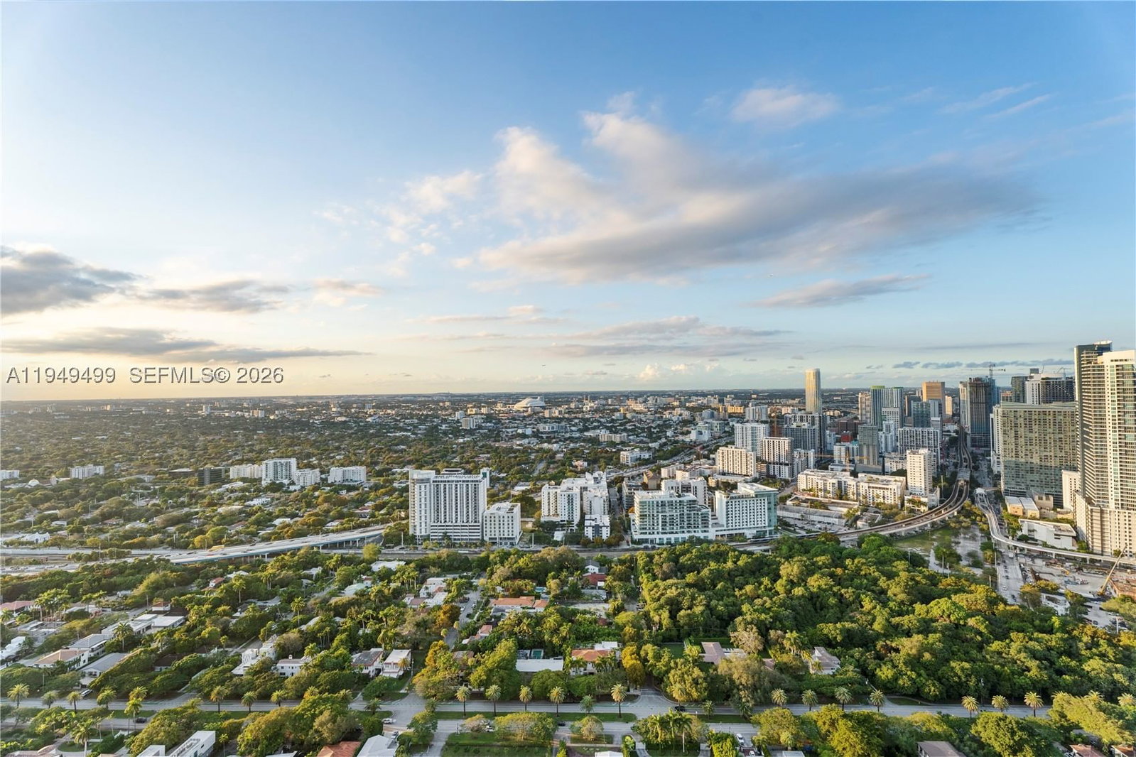 Real estate property located at 1643 Brickell Ave #2506, Miami-dade, Santa Maria Condo, Miami, FL