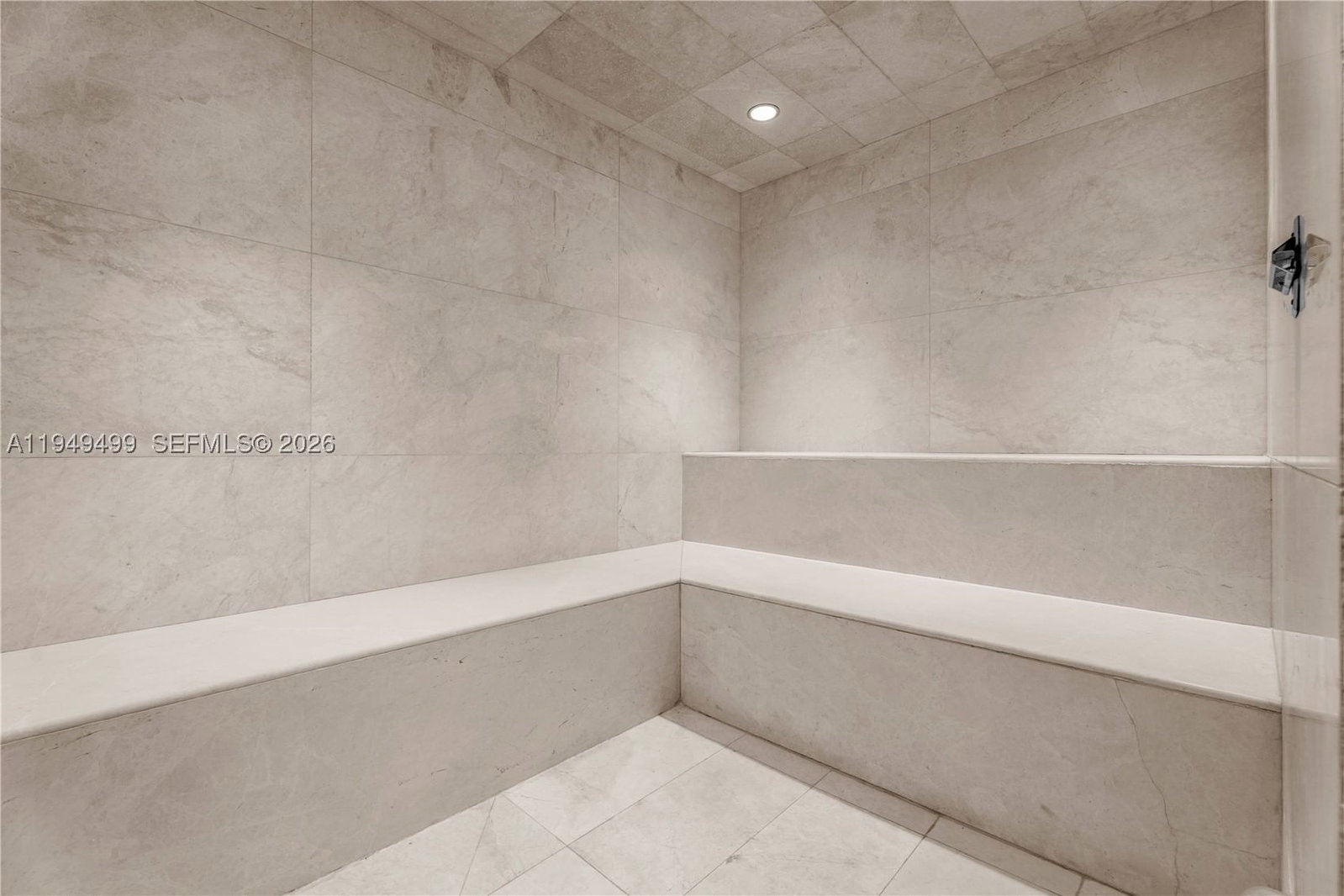 Real estate property located at 1643 Brickell Ave #2506, Miami-dade, Santa Maria Condo, Miami, FL