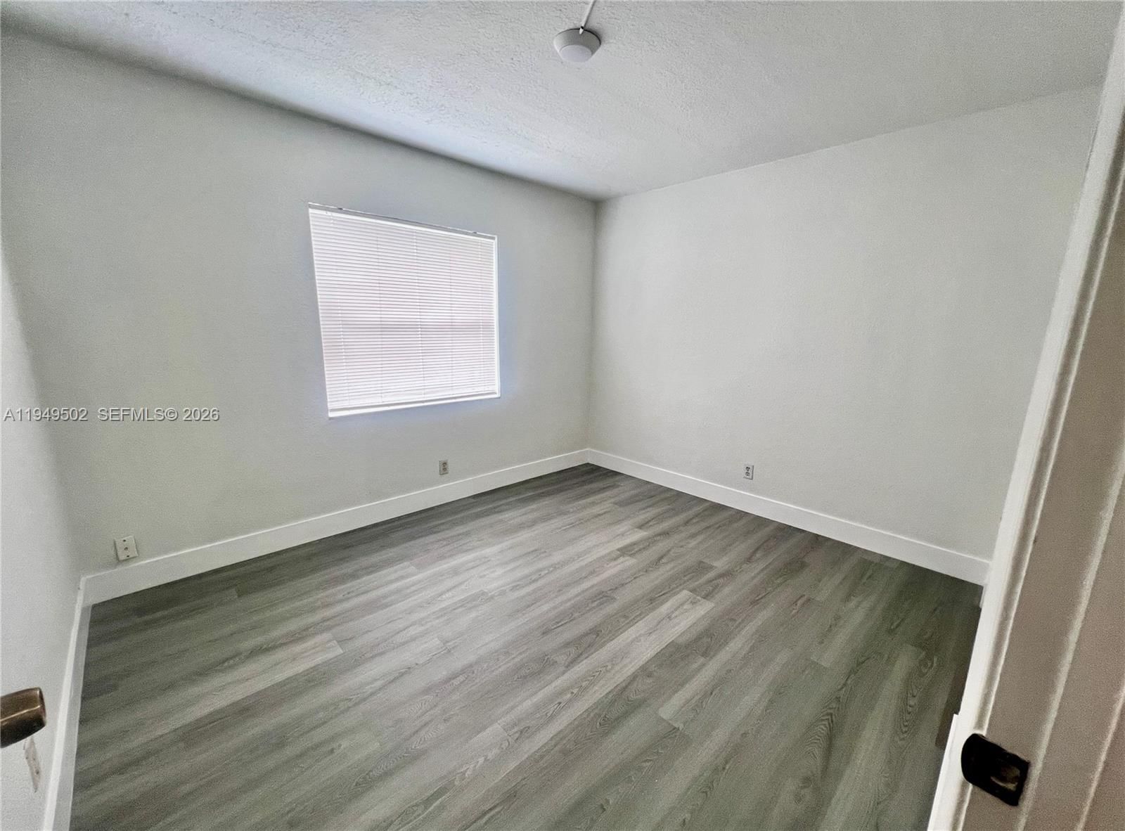 Real estate property located at 9156 40th St #105-1, Broward, Cardinal Place Condo, Coral Springs, FL