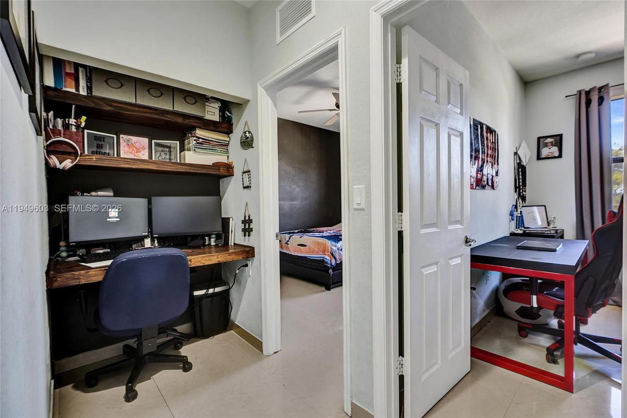 Real estate property located at 11581 151st Pl, Miami-dade, Garden Estates At The Ham, Miami, FL