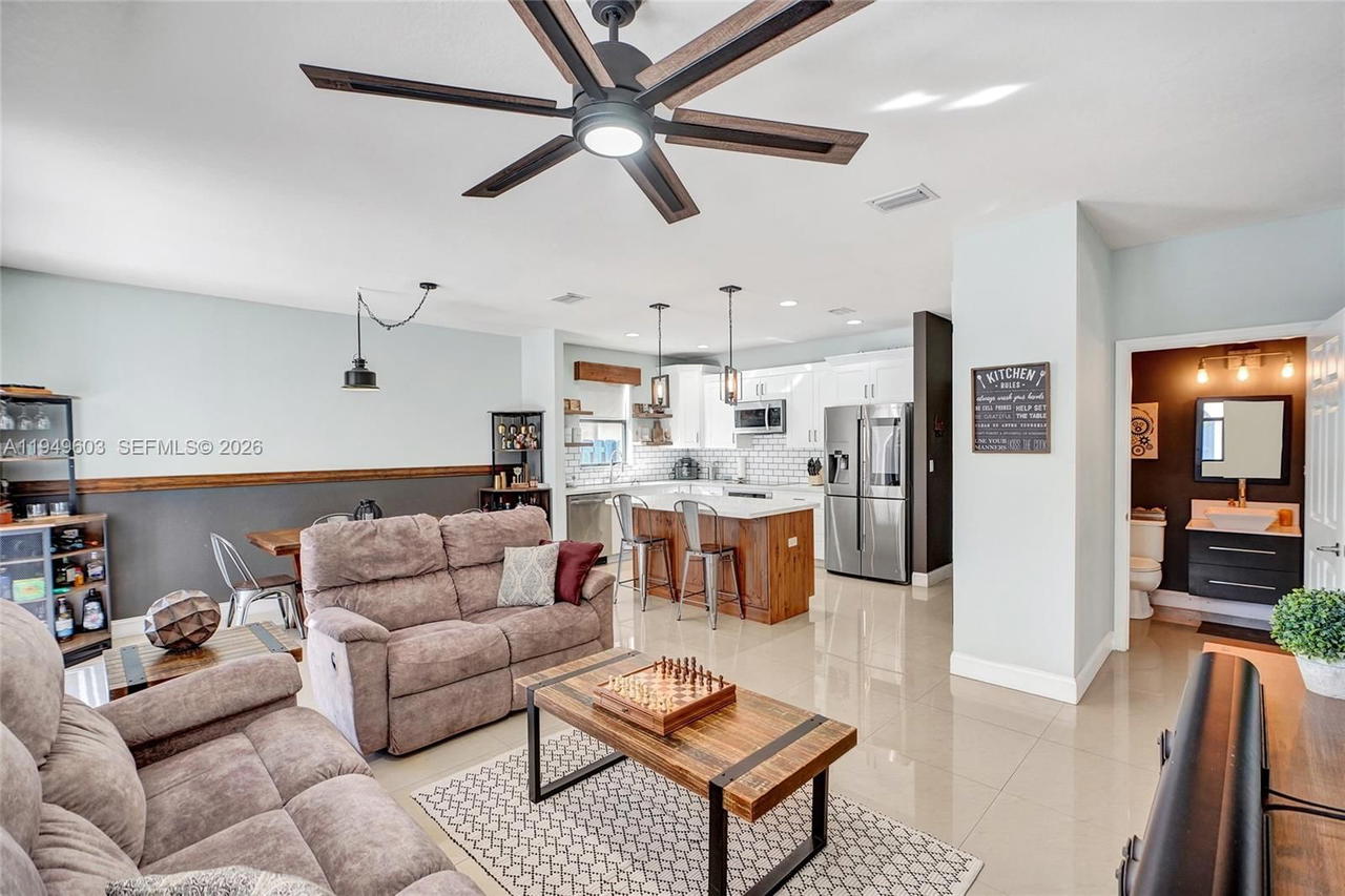 Real estate property located at 11581 151st Pl, Miami-dade, Garden Estates At The Ham, Miami, FL