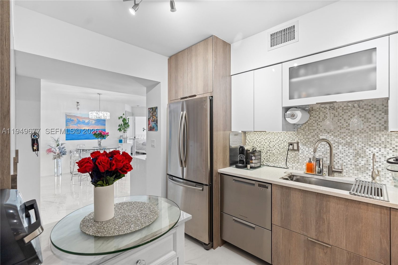 Real estate property located at 3600 Mystic Pointe Dr #1017, Miami-dade, Mystic Pointe Condo No On, Aventura, FL