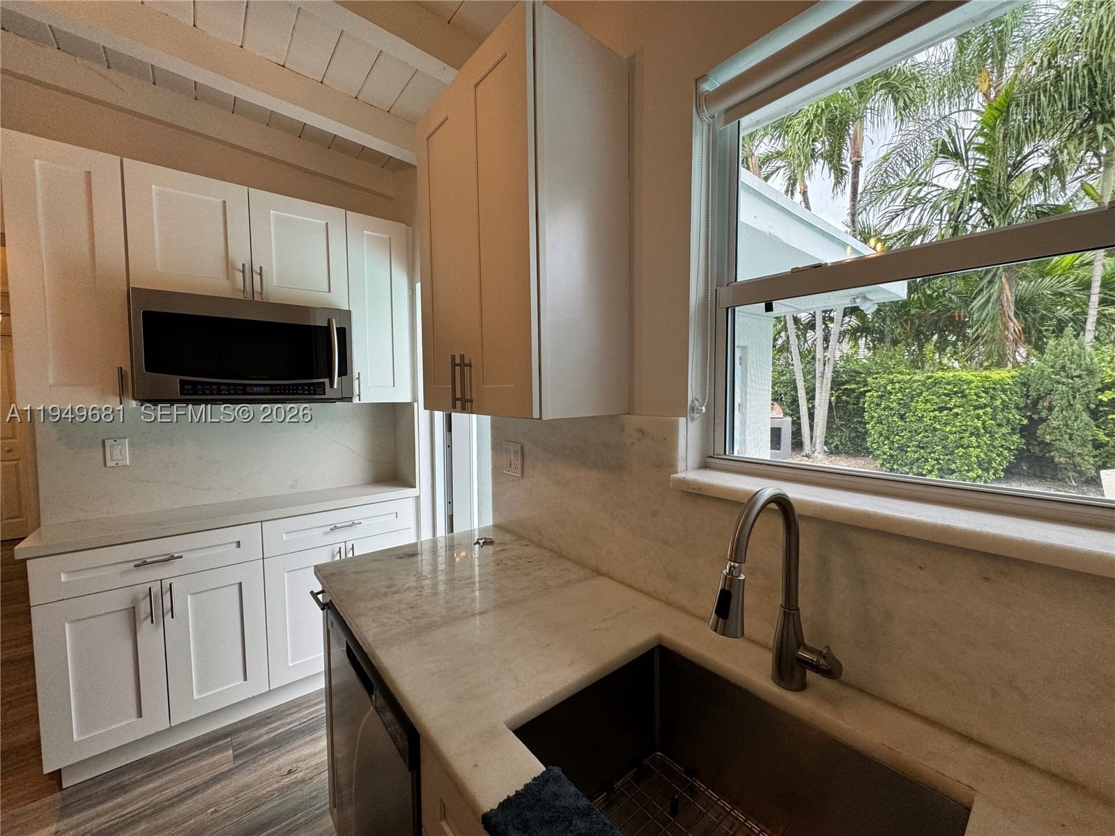 Real estate property located at 2075 Hibiscus Dr, Miami-dade, Keystone Point Sec 2, North Miami, FL