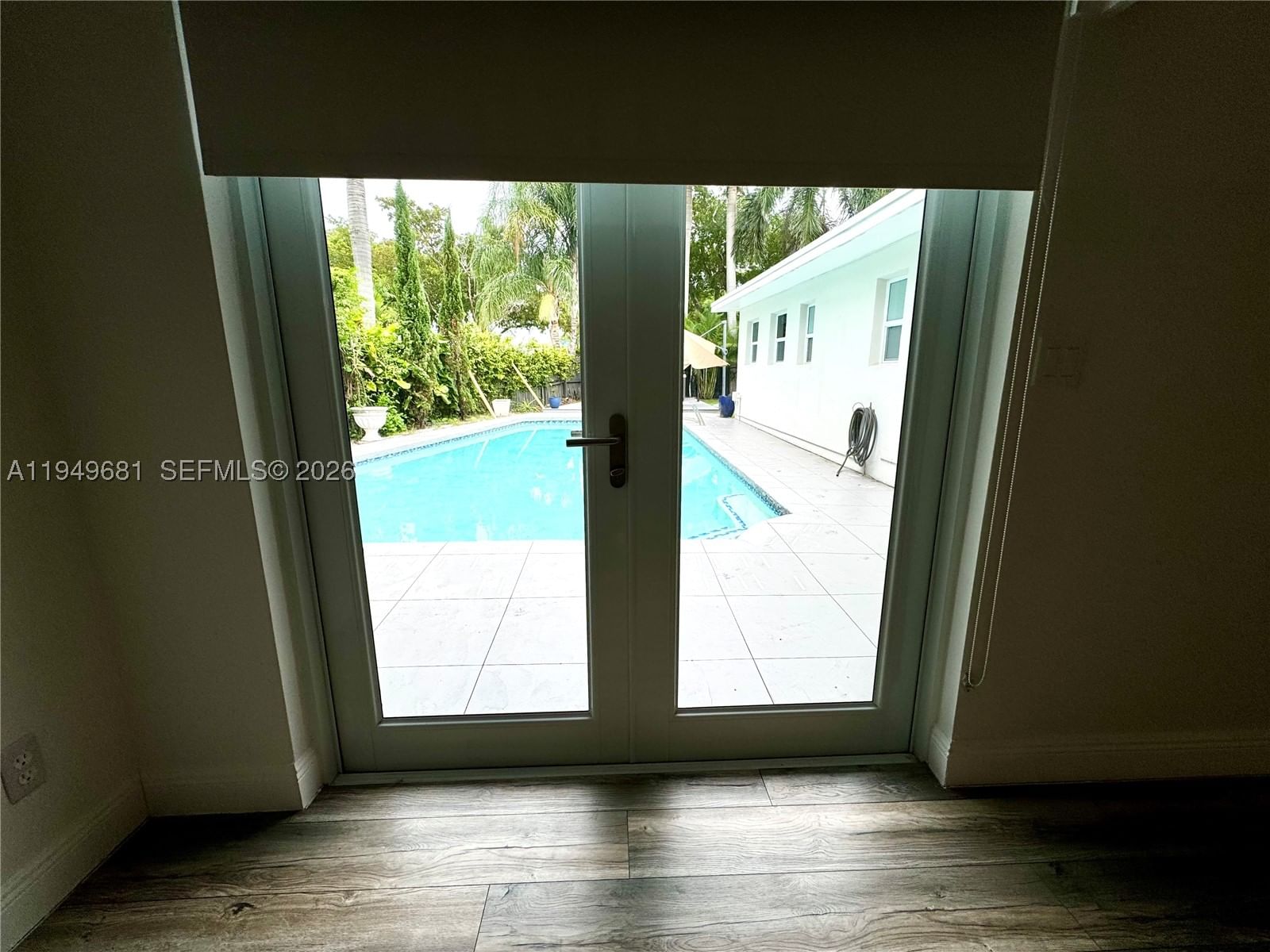 Real estate property located at 2075 Hibiscus Dr, Miami-dade, Keystone Point Sec 2, North Miami, FL