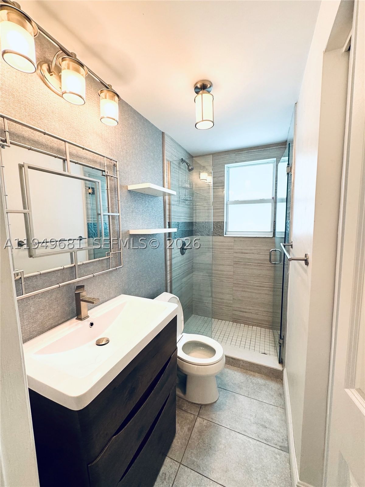Real estate property located at 2075 Hibiscus Dr, Miami-dade, Keystone Point Sec 2, North Miami, FL