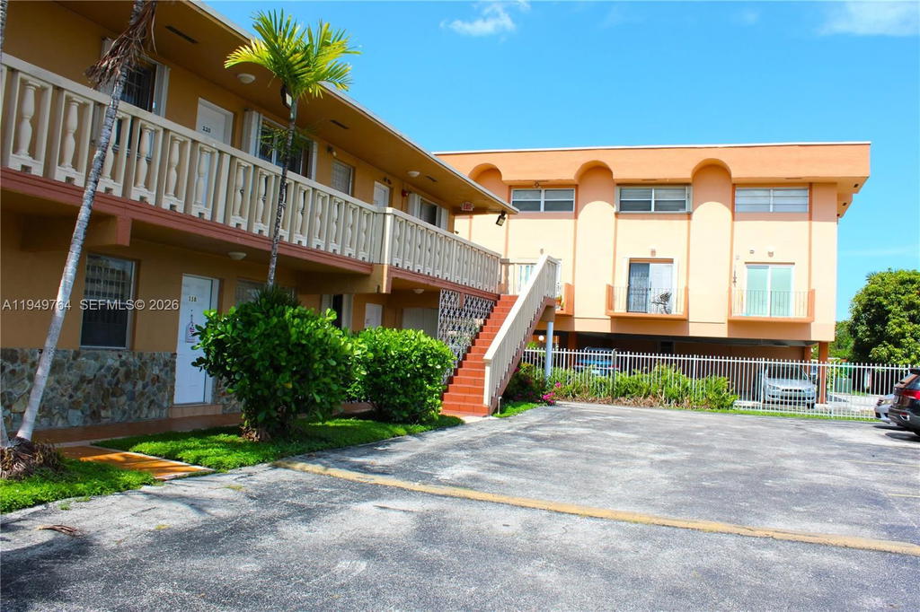Real estate property located at 1154 35th St #221, Miami-dade, Five Arches Condo, Hialeah, FL