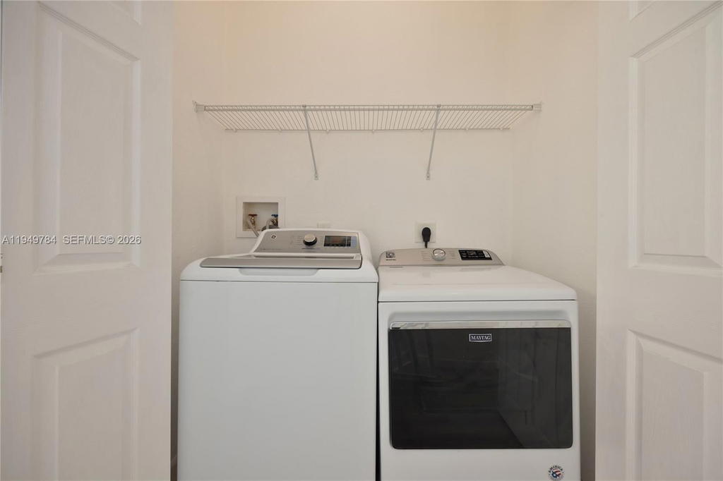Real estate property located at 11224 87th St, Miami-dade, Islands At Doral Northwest, Doral, FL