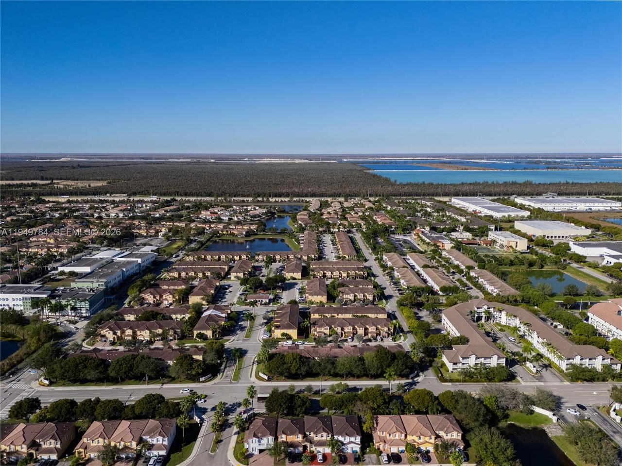 Real estate property located at 11224 87th St, Miami-dade, Islands At Doral Northwest, Doral, FL