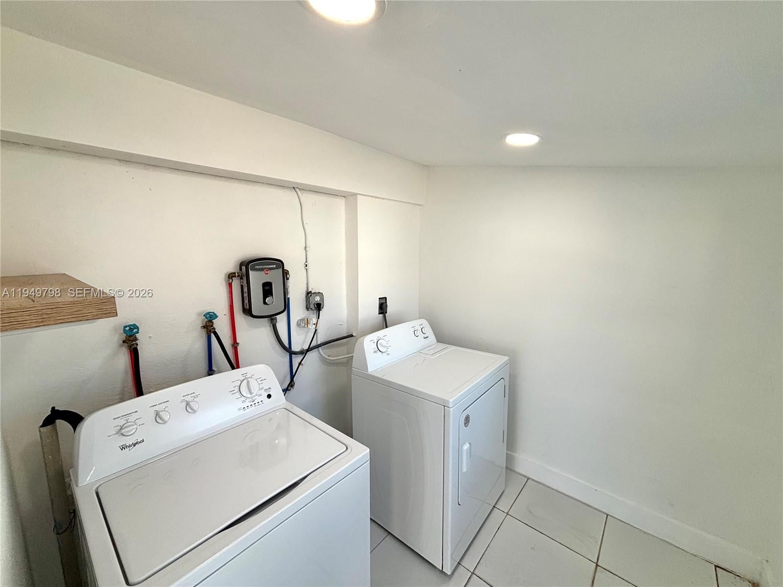 Real estate property located at 6231 Mayo St, Broward, Third Amend Plat Of Porti, Hollywood, FL