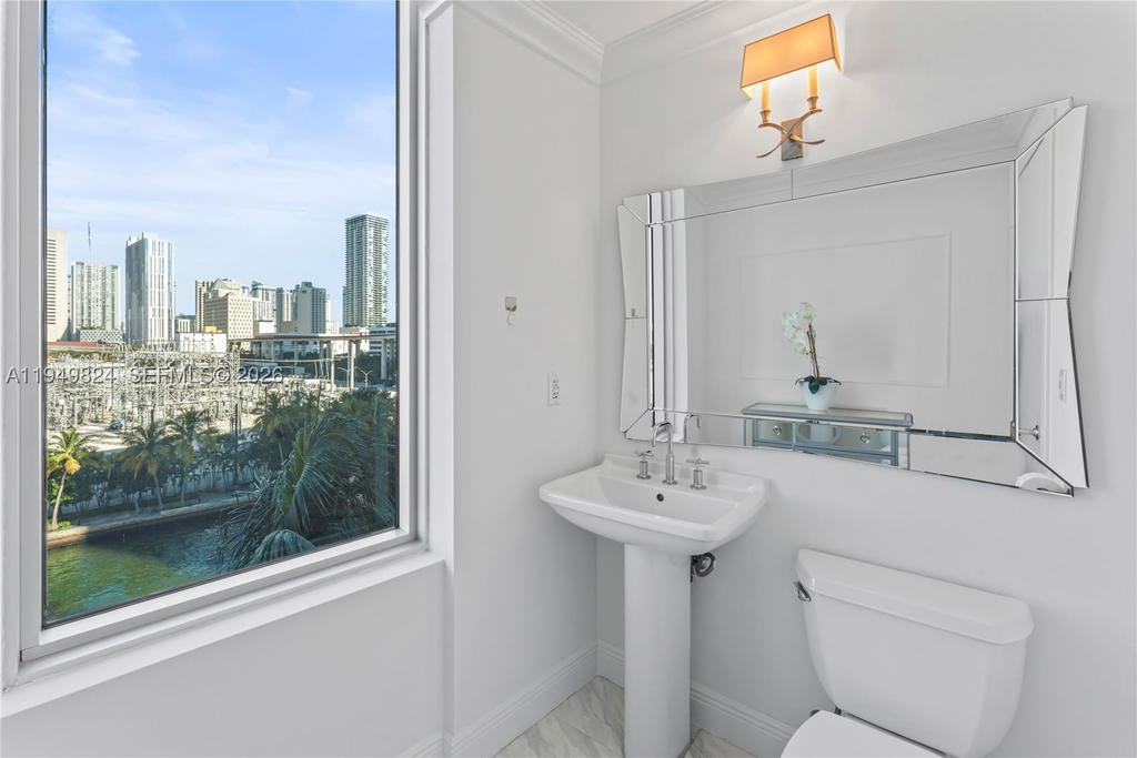 Real estate property located at 185 7th St #603, Miami-dade, Latitude On The River Con, Miami, FL