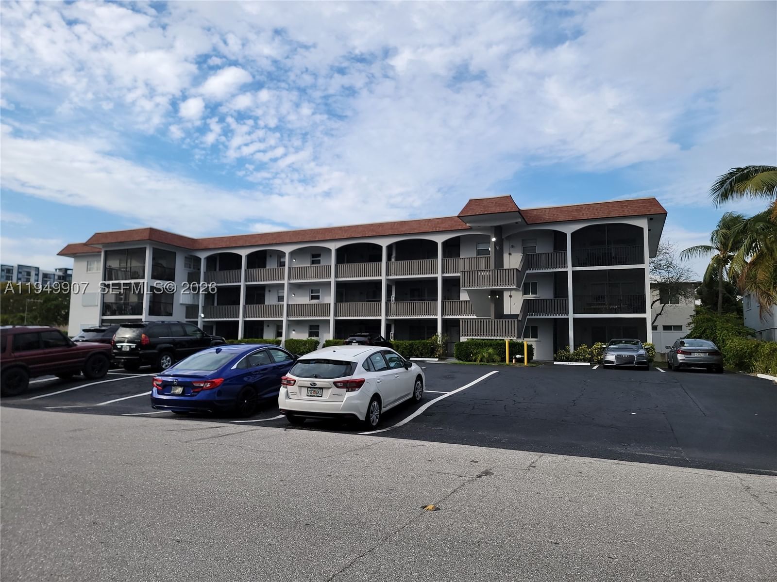 Real estate property located at 651 Pine Dr #110, Broward, Garden Isles 2, Pompano Beach, FL
