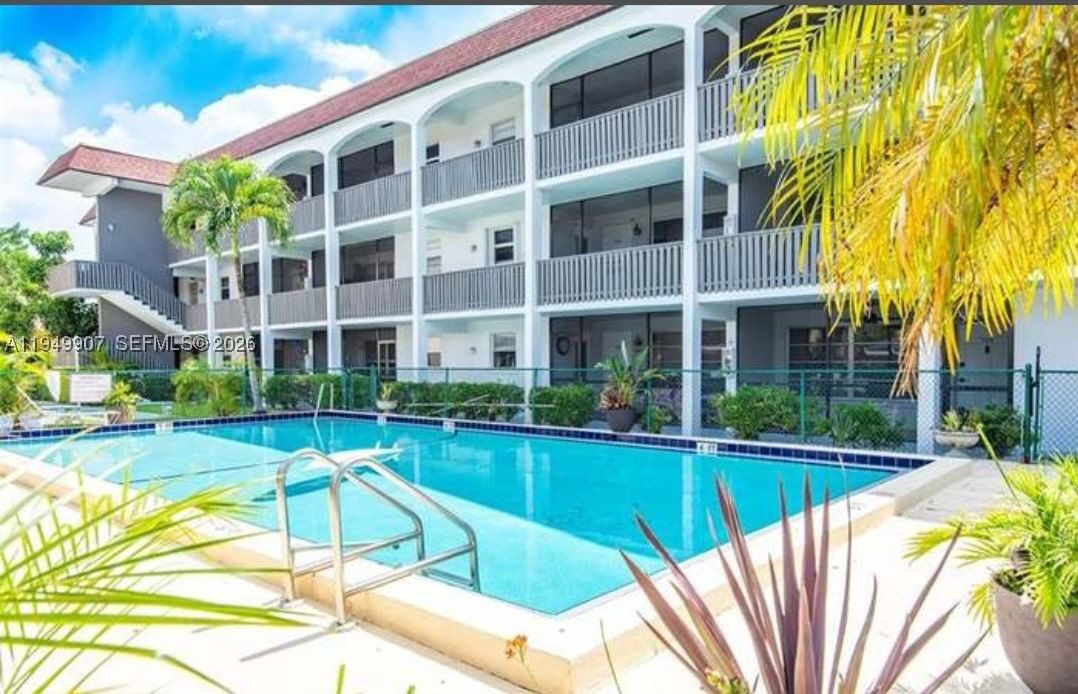 Real estate property located at 651 Pine Dr #110, Broward, Garden Isles 2, Pompano Beach, FL