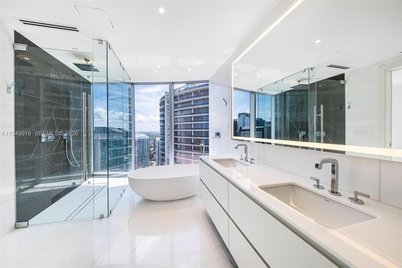 Real estate property located at 300 Biscayne Boulevard Way #4507W, Miami-dade, Aston Martin Residence, Miami, FL