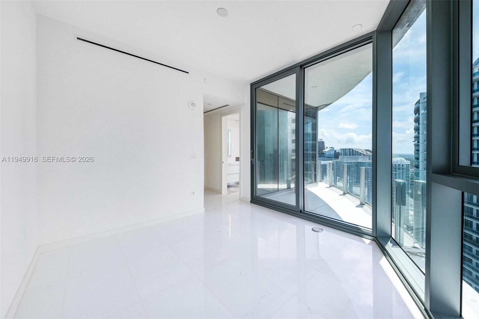 Real estate property located at 300 Biscayne Boulevard Way #4507W, Miami-dade, Aston Martin Residence, Miami, FL