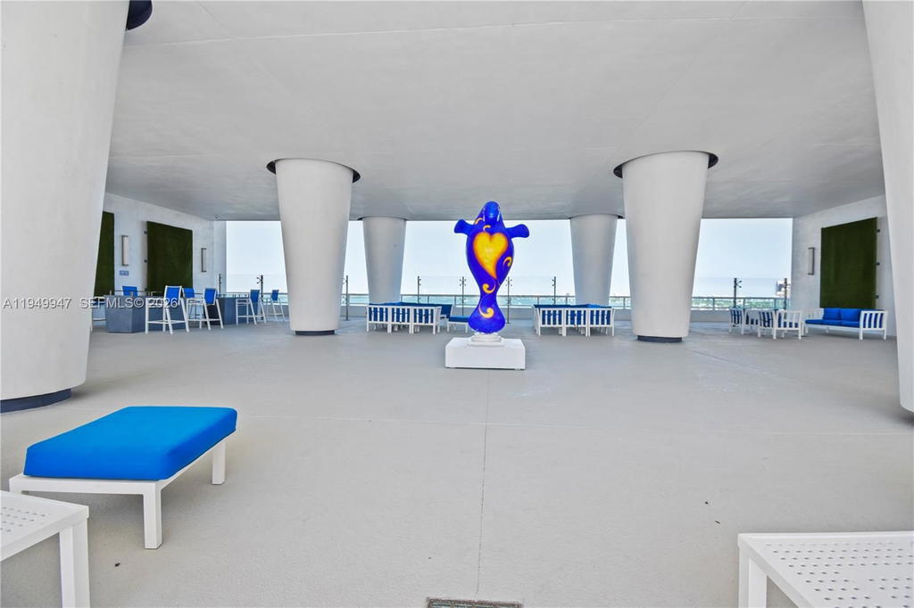 Real estate property located at 1800 Bayshore Dr #3410, Miami-dade, 1800 Club Condo, Miami, FL
