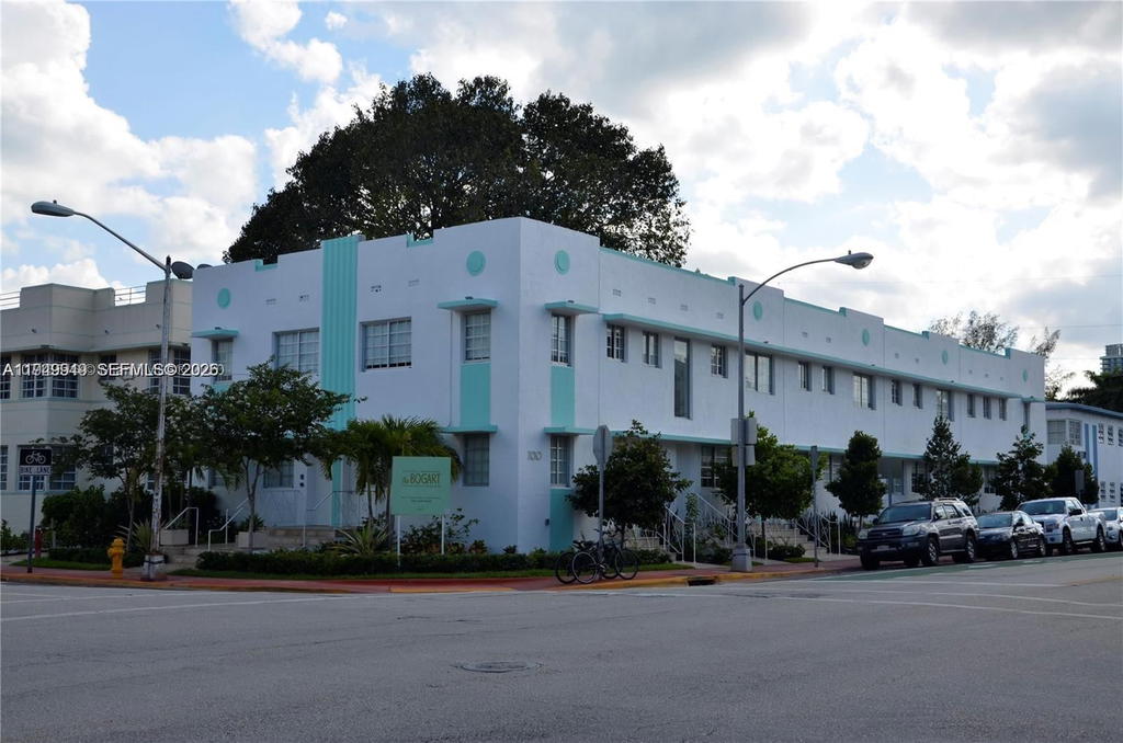 Real estate property located at 700 16th St #201, Miami-dade, Bogart, Miami Beach, FL