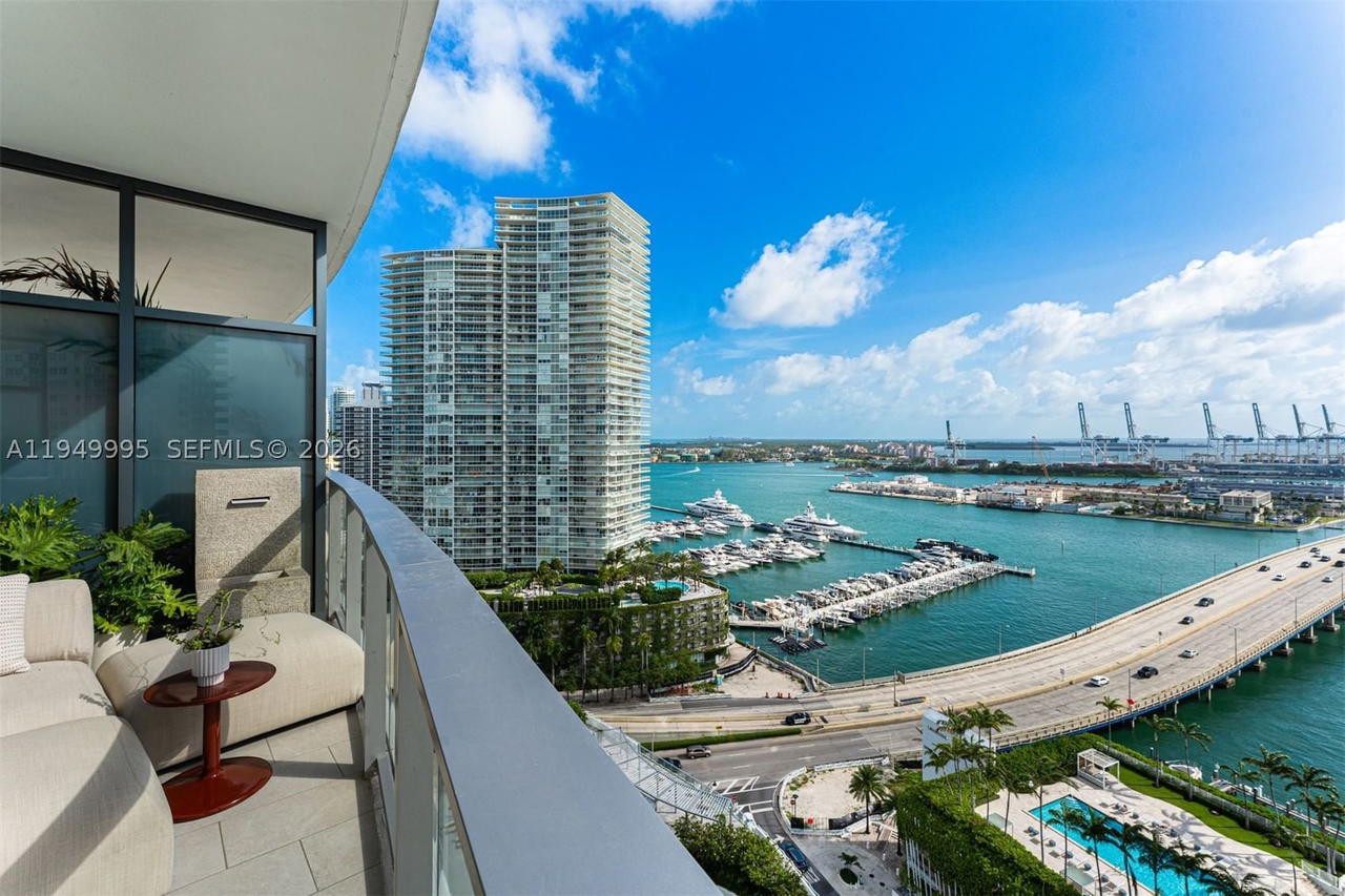 Real estate property located at 500 Alton Rd #2004, Miami-dade, Five Park, Miami Beach, FL