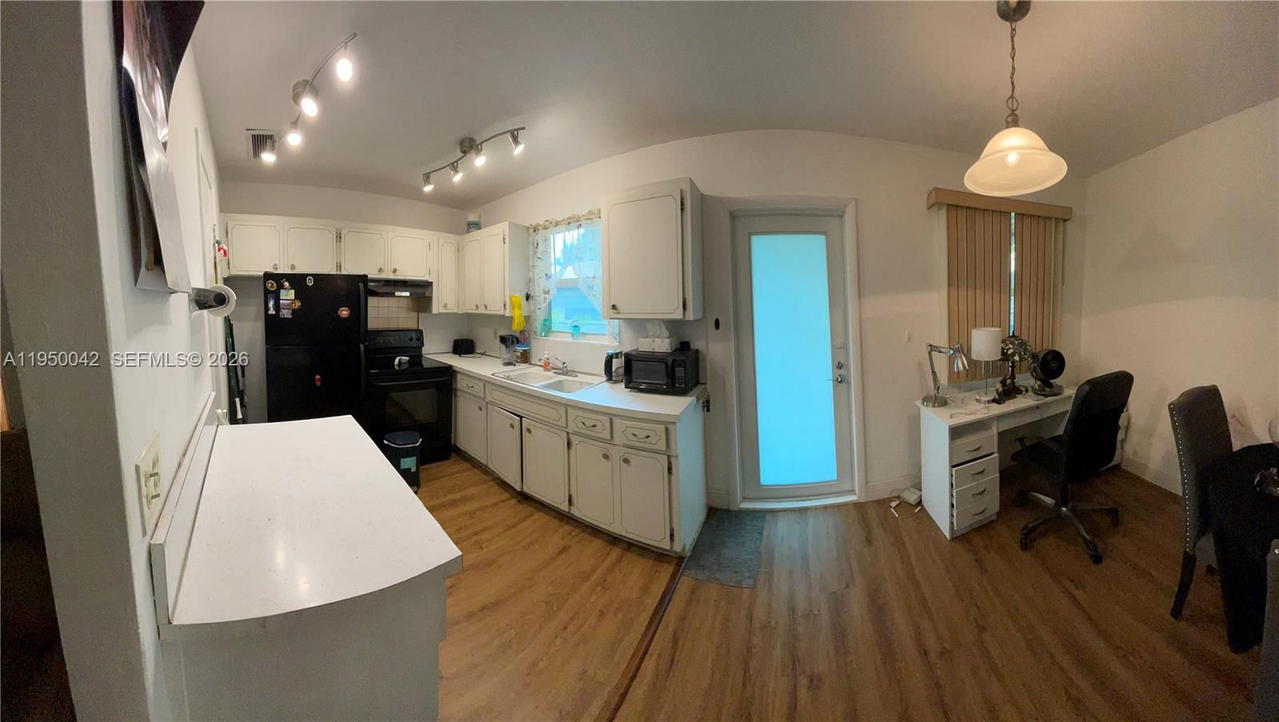 Real estate property located at 2312 Van Buren St #5, Broward, Coronet Vista Condo, Hollywood, FL