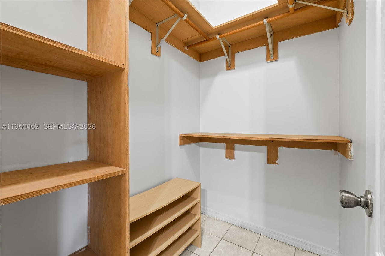 Real estate property located at 1428 20th St, Miami-dade, Osceola Groves, Miami, FL