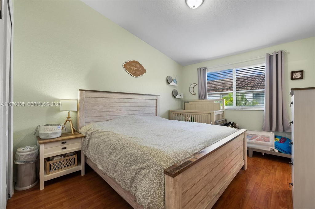 Real estate property located at 4826 116th Ave, Miami-dade, Dimensions At Doral, Doral, FL