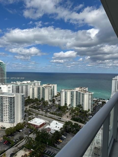 Real estate property located at 4010 Ocean Dr R2702, Broward, 4010 South Ocean Condo, Hollywood, FL