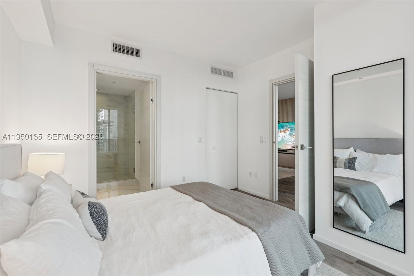 Real estate property located at 801 Miami Ave #3802, Miami-dade, 801 Sma Residences Condo, Miami, FL