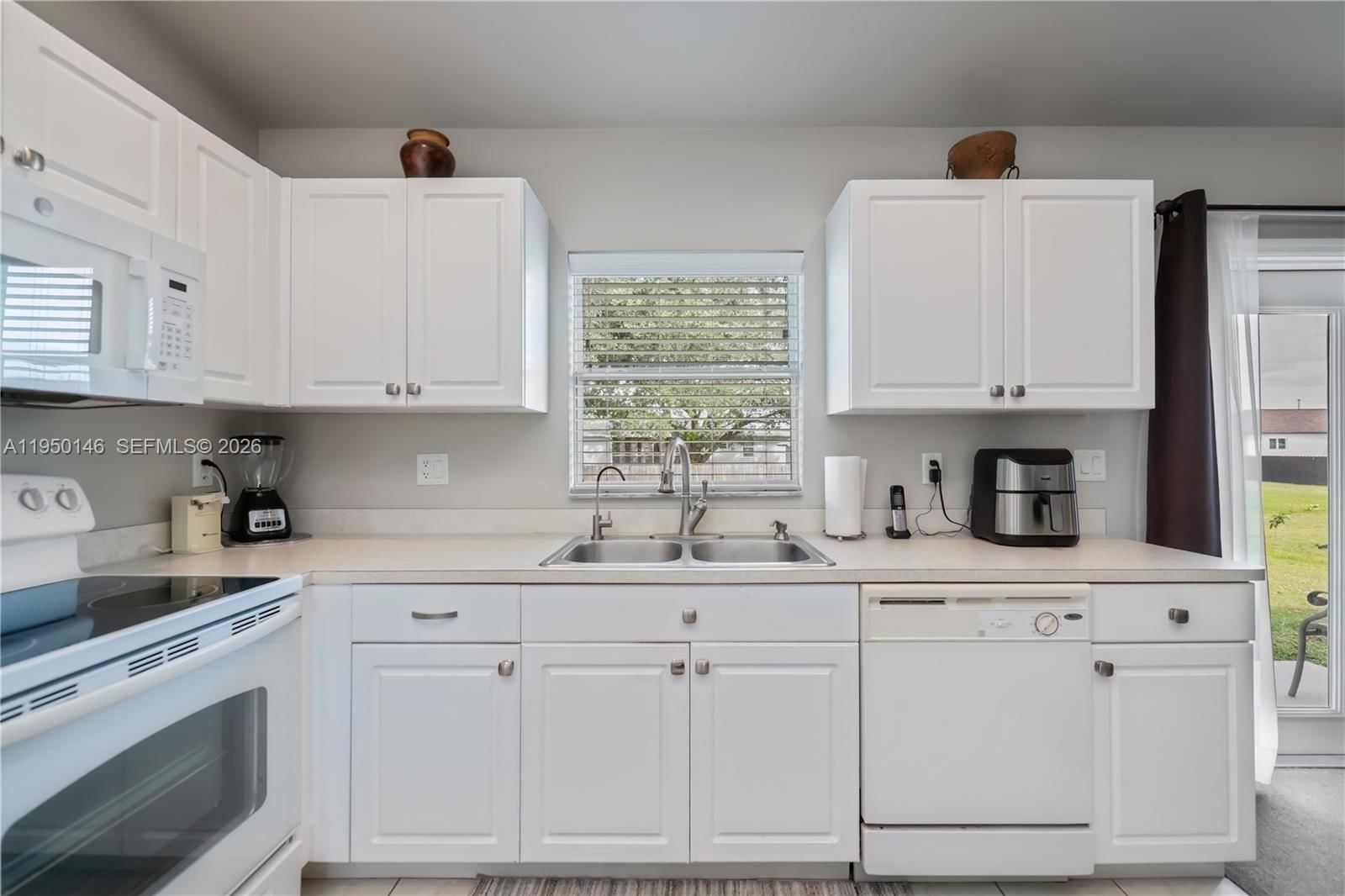 Real estate property located at 4108 13th, Lee, Lehigh Acres, Lehigh Acres, FL