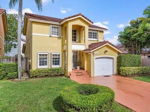 Real estate property located at 13821 102nd Ter, Miami-dade, Charlestowne, Miami, FL