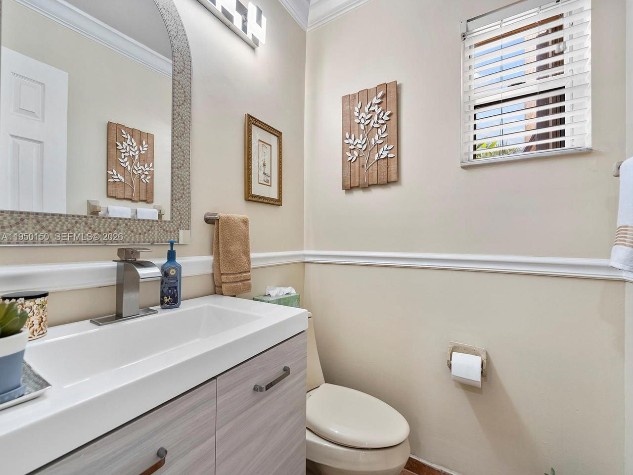 Real estate property located at 13821 102nd Ter, Miami-dade, Charlestowne, Miami, FL