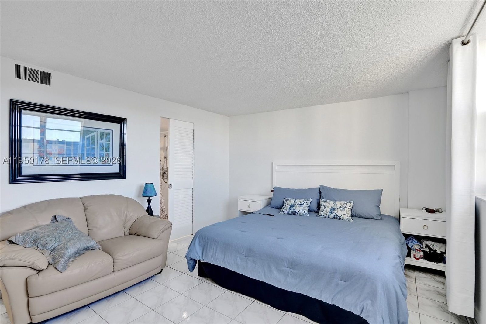 Real estate property located at 200 5th Ave #405, Broward, Meadowbrook Lakes View Co, Dania Beach, FL