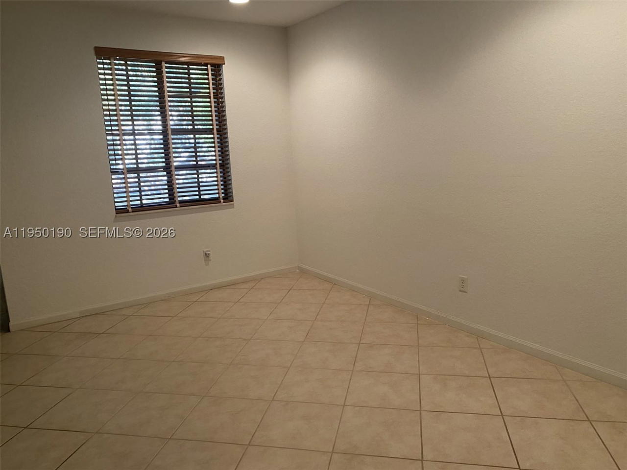 Real estate property located at 1659 Passion Vine Cir #18-4, Broward, Mariposa Pointe At Weston, Weston, FL
