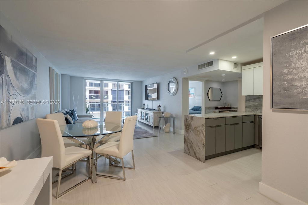 Real estate property located at 5701 Collins Ave #1417, Miami-dade, Arlen Beach Condo, Miami Beach, FL