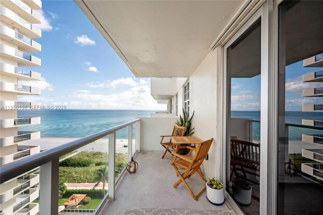 Real estate property located at 5701 Collins Ave #1417, Miami-dade, Arlen Beach Condo, Miami Beach, FL