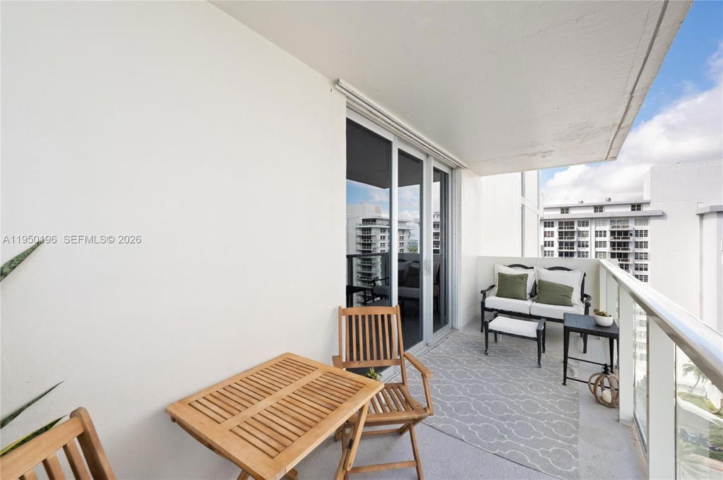 Real estate property located at 5701 Collins Ave #1417, Miami-dade, Arlen Beach Condo, Miami Beach, FL