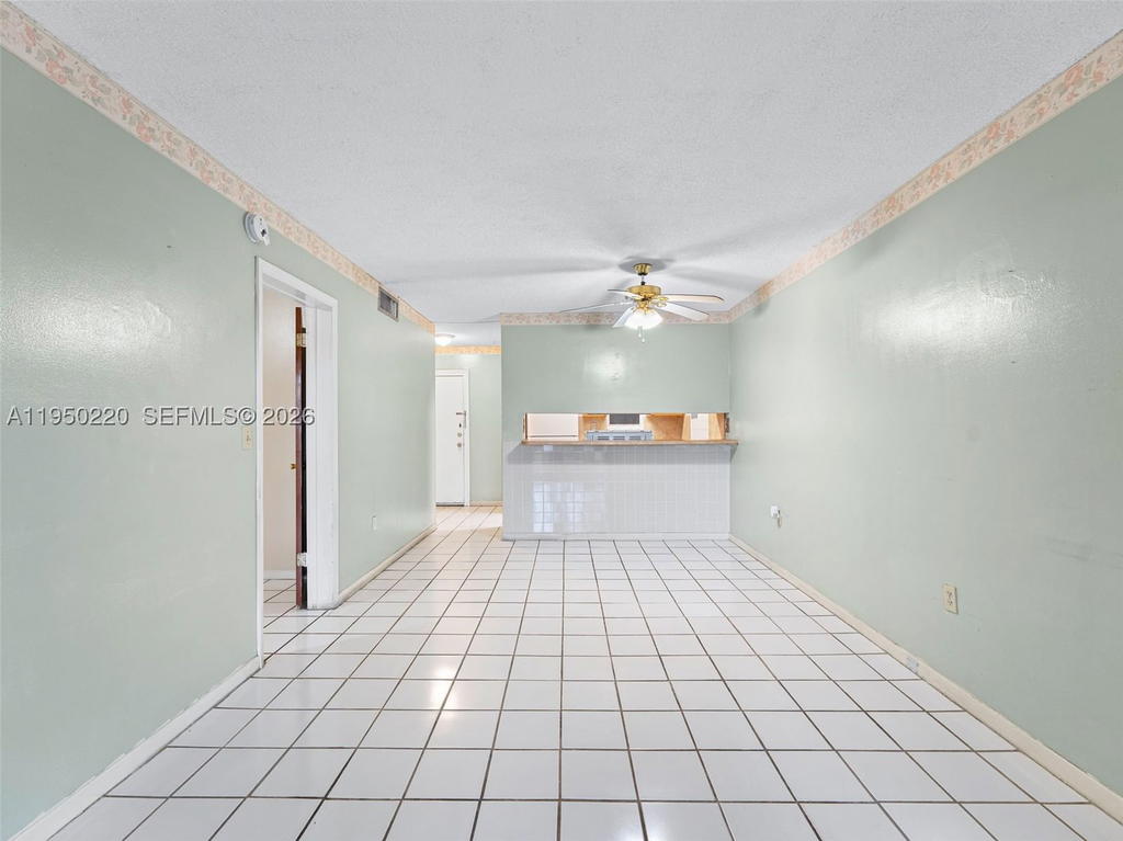 Real estate property located at 3001 2nd St #209C, Miami-dade, Flagler Plaza Condo, Miami, FL